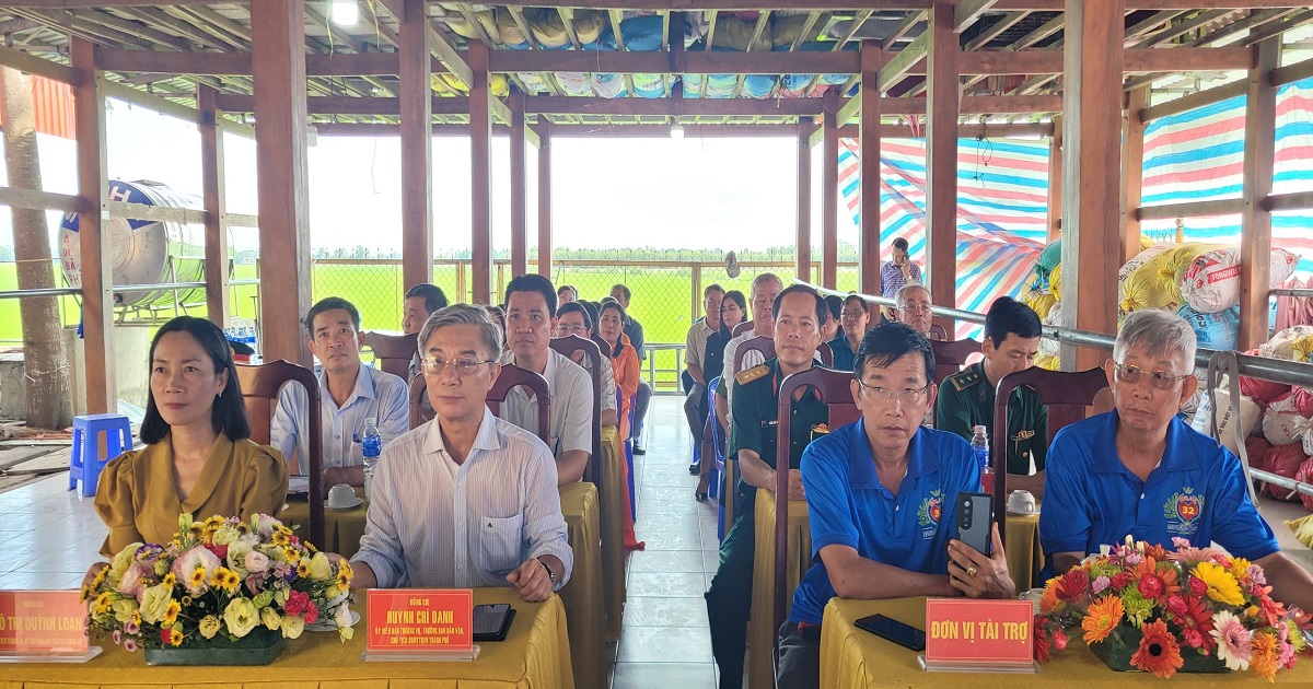 Khánh thành đường dân sinh