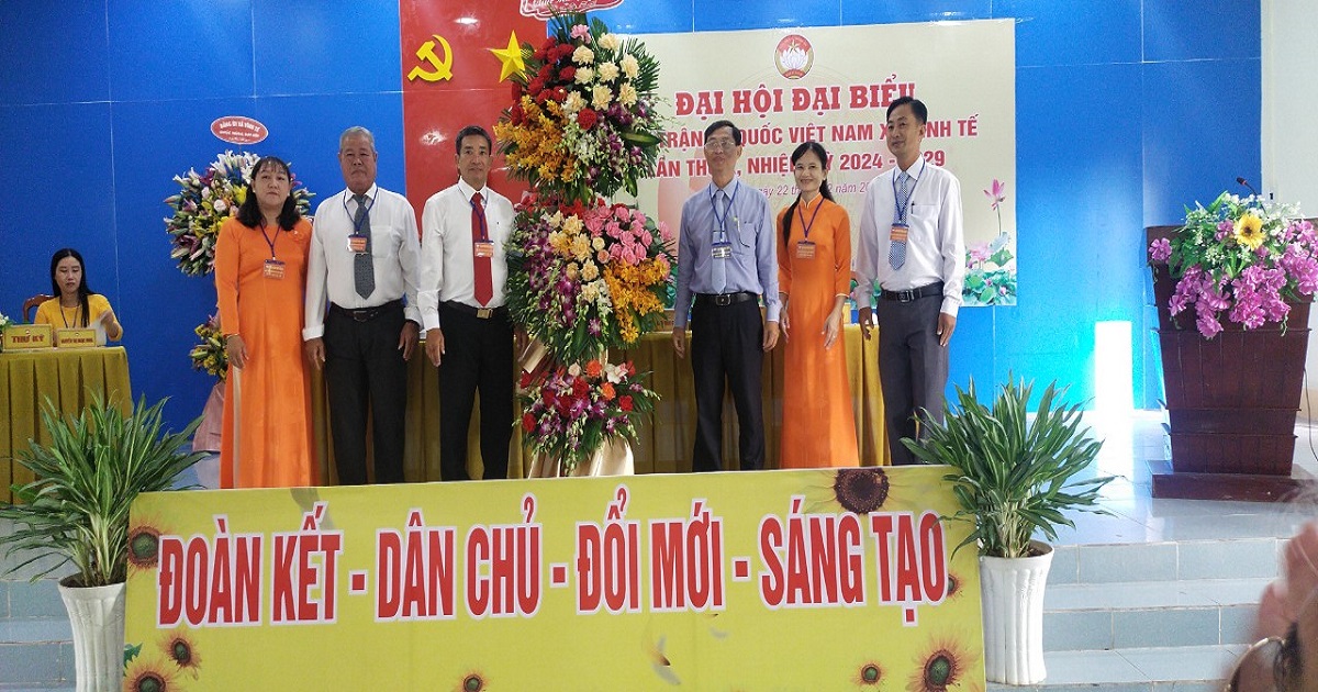 Dai hoi Mat tran