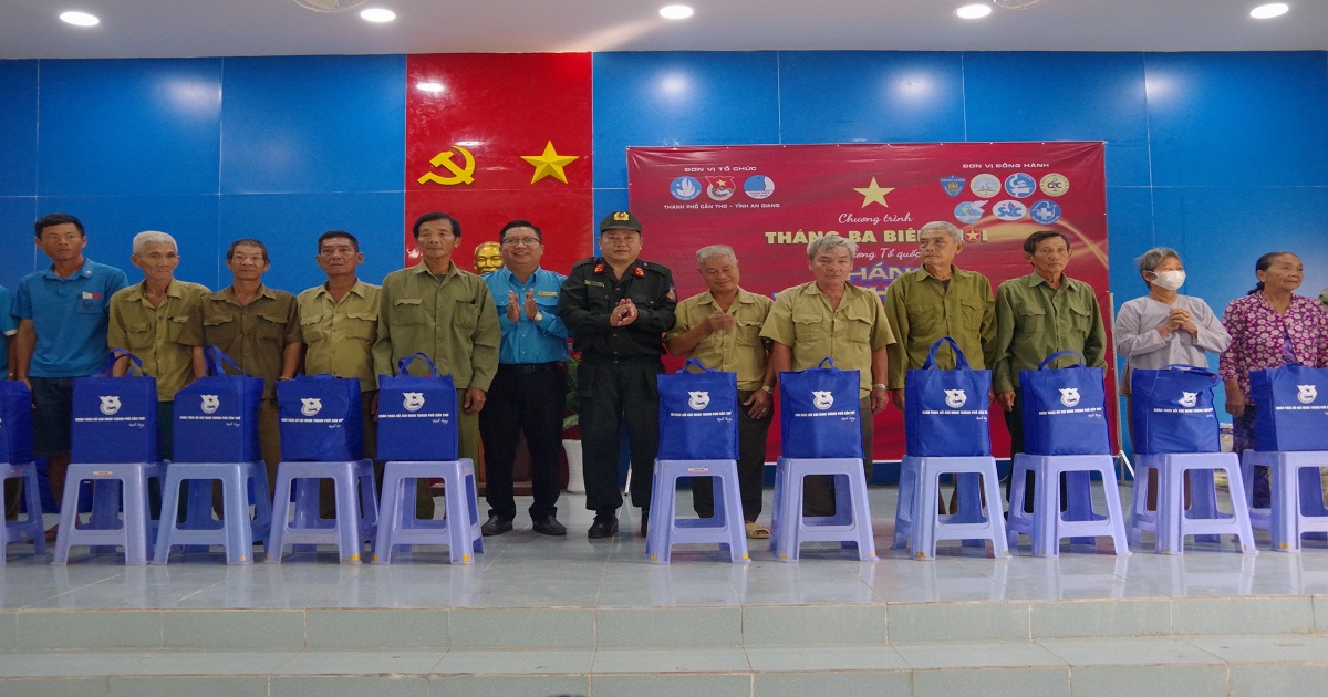 Thang ba bien cuong